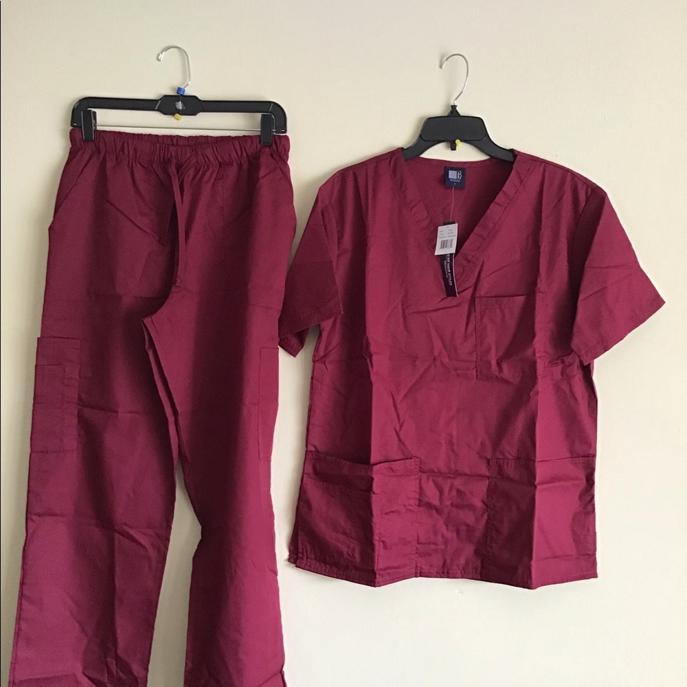 Scrubs set